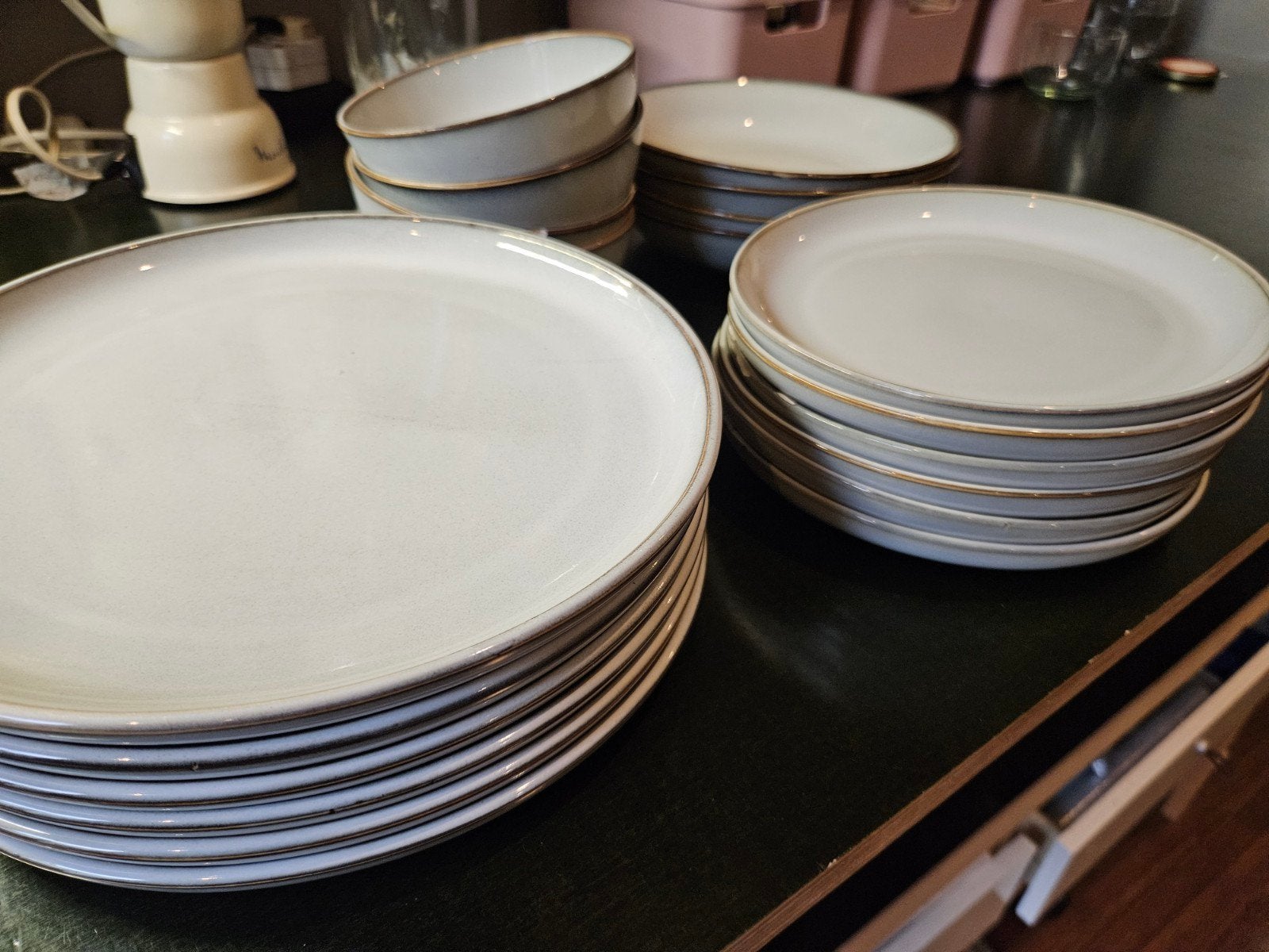 IKEA GLADELIG servies 24-delig – borden, kommen, bordjes, Ophalen, IKEA, Bord(en)