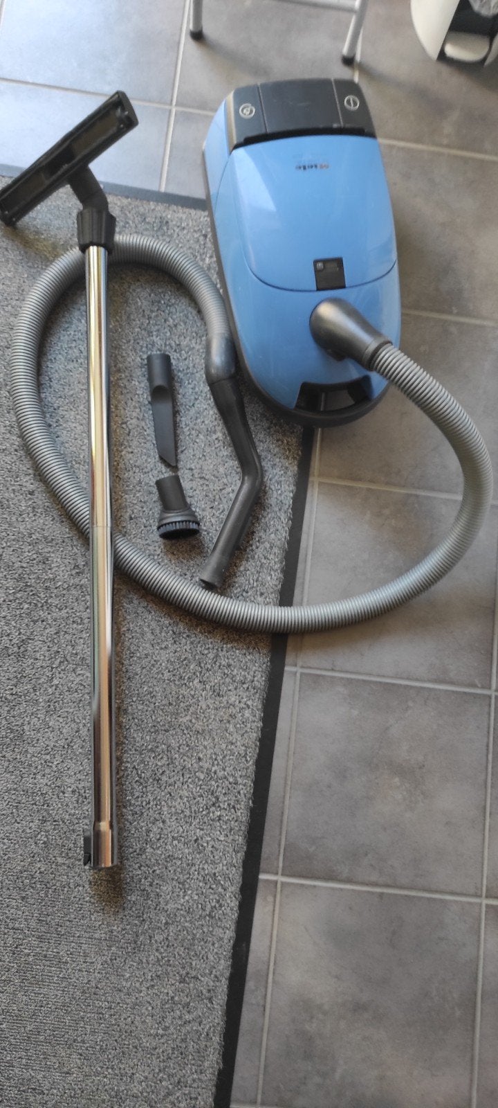 Aspirateur Miele De Luxe S301i AirClean Plus +3 nouveaux ass, Electroménager, Aspirateurs, Enlèvement ou Envoi, Miele