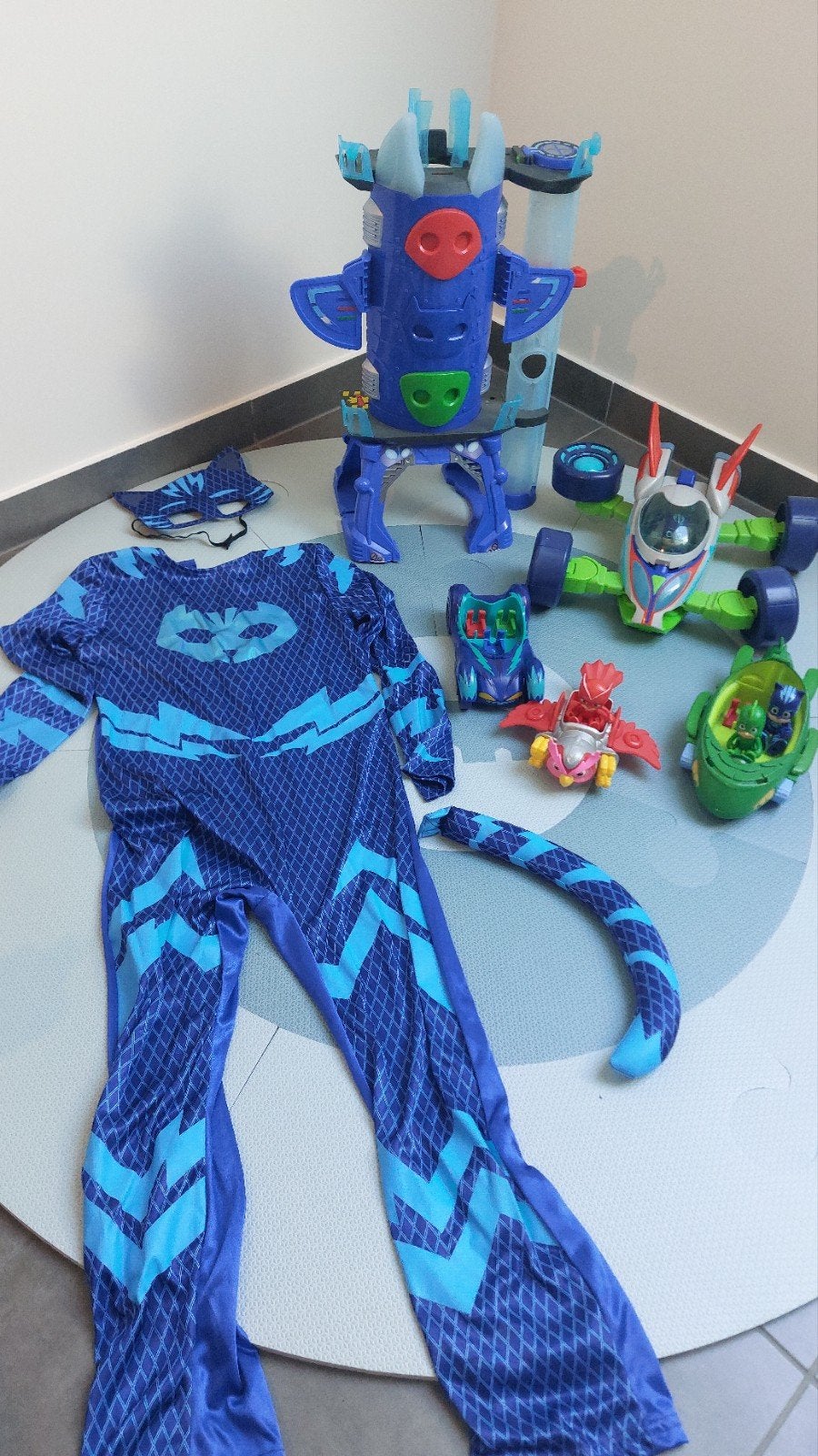 Superhelden pj masks pakket, Ophalen