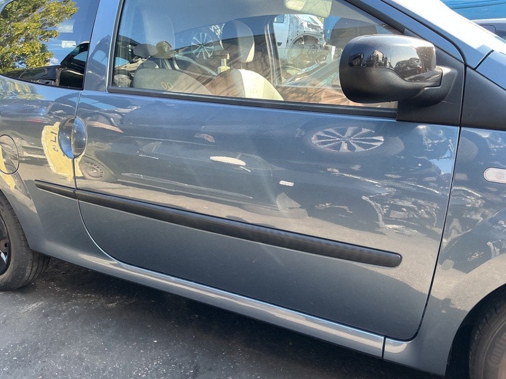 PORTE DROITE Renault Twingo II (CN) (01-2007/09-2014), Autos : Pièces & Accessoires, Renault, Droite, Utilisé, Peter-Huppertz-Straße 5
51063  Köln, DE