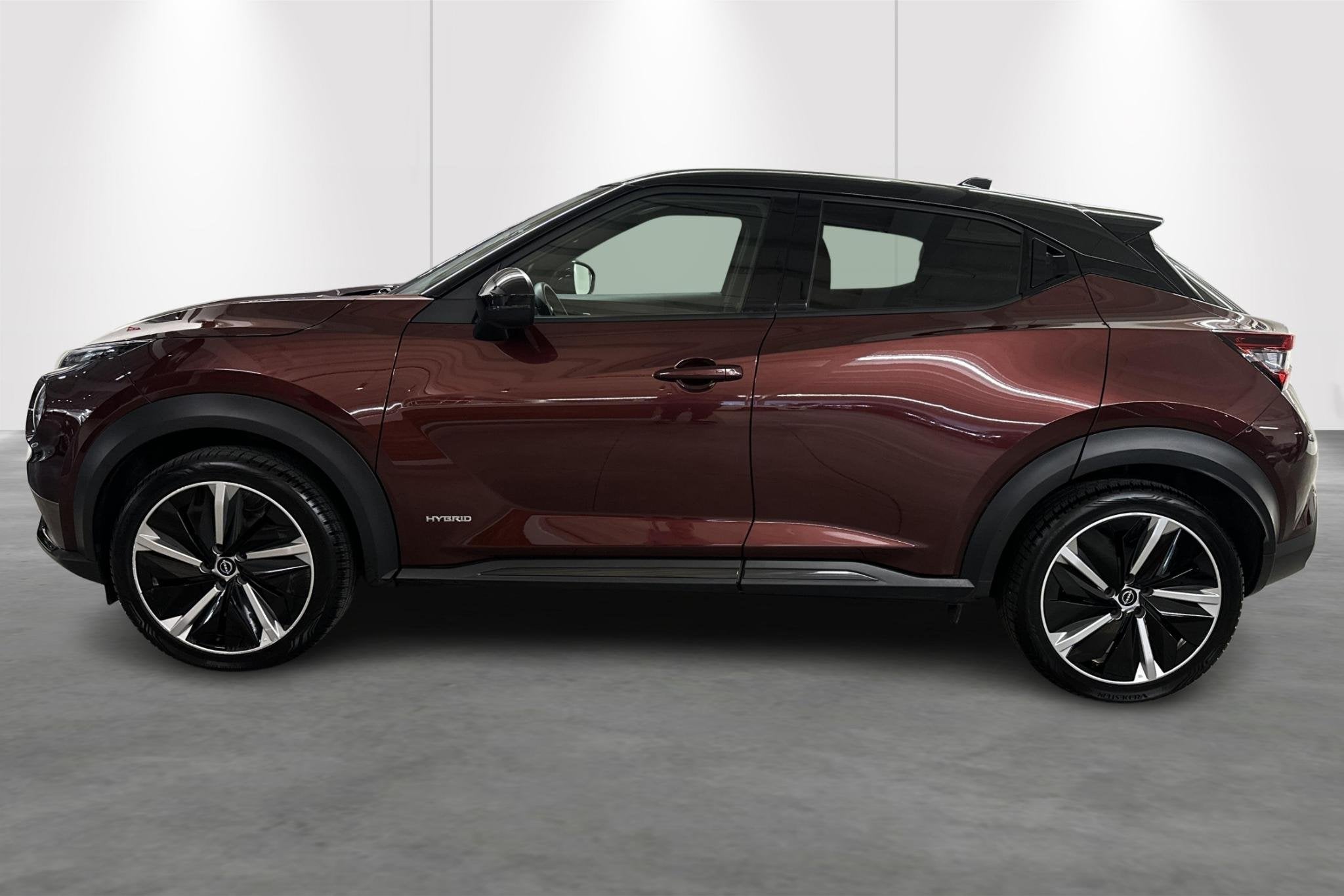 Nissan Juke 1.6i Hybrid N-Design - AUTO + GPS + CAMERA, Rouge, 750 kg, 109 g/km, 5 portes