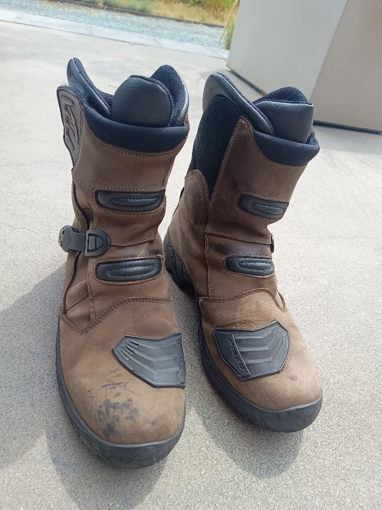 motorlaarzen Gianni Falco maat 44, Motoren, Kleding | Motorkleding, Falco, Heren, Ophalen of Verzenden, Laarzen