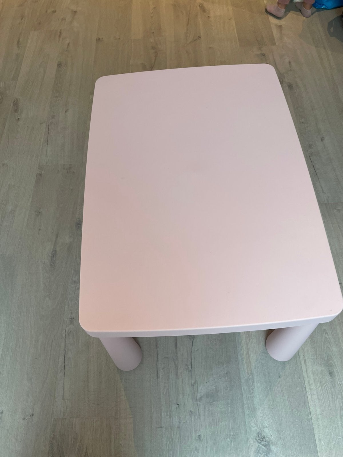 IKEA Mammut kindertafel - roos, Ophalen, Gebruikt, Tafel(s)