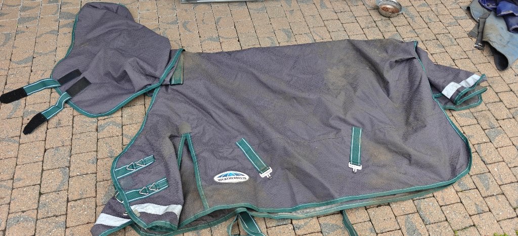 Winterdeken, Dieren en Toebehoren, Ophalen, 100 g, Gebruikt, Overige merken