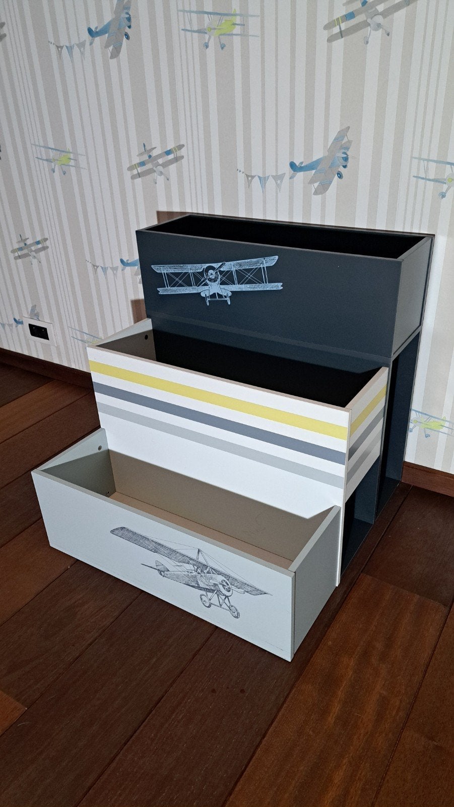 Decoratie kinderkamer thema vliegtuig, Ophalen