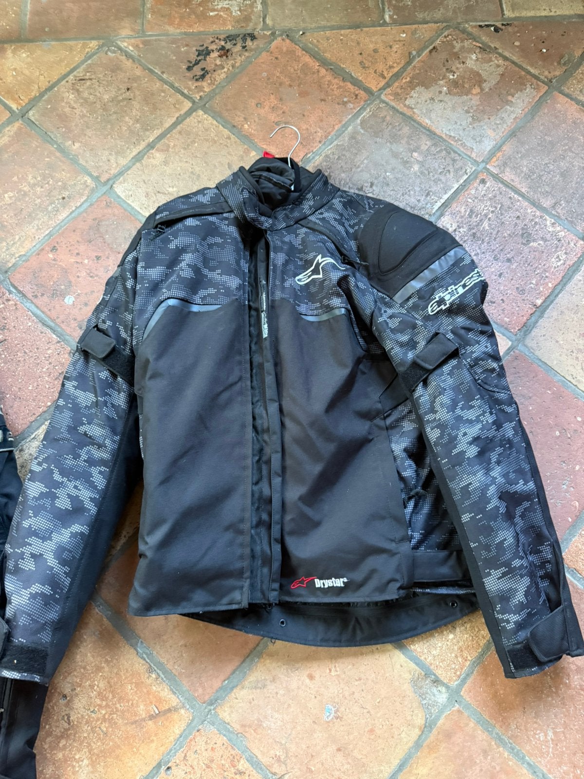 Alpinestar drystar medium vest en 2 statief, Motoren, Kleding | Motorkleding, Ophalen