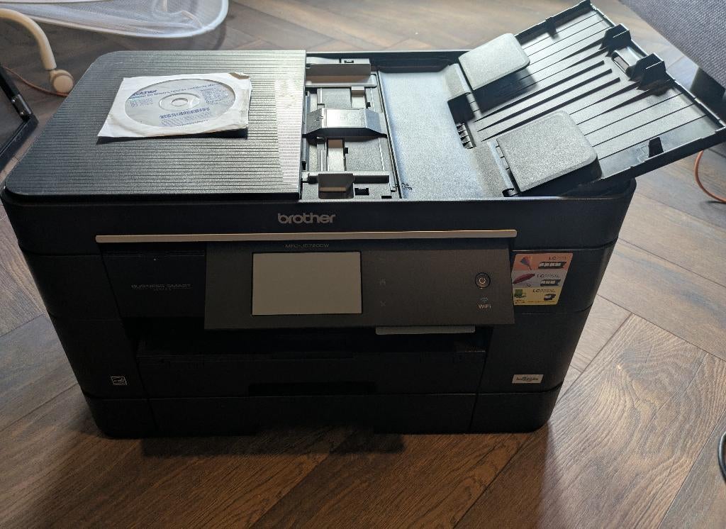 Brother MFC-J5720DW A3 All-in-One Printer, Impression noir et blanc, All-in-one, Wi-Fi intégré, Enlèvement