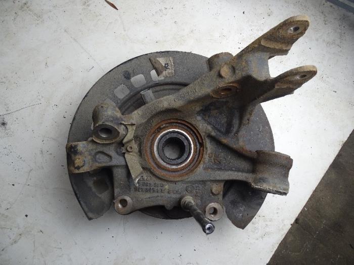 Fusee rechts-achter van een Audi Q7, Gebruikt, -, -, -