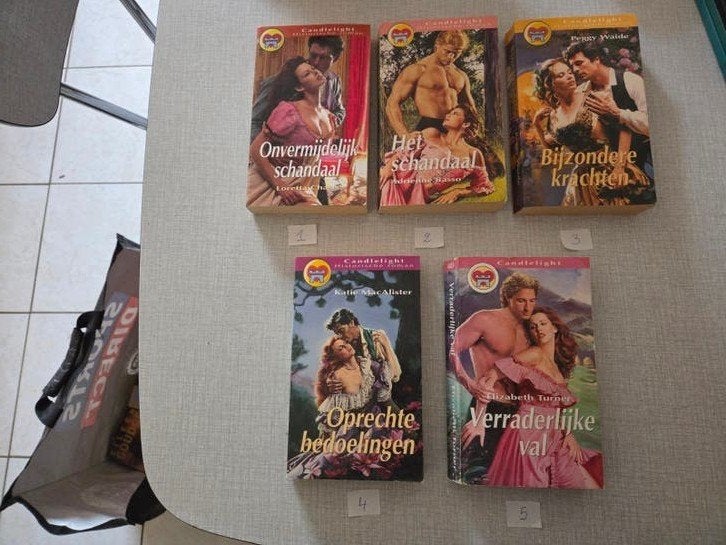 5 x Candlelight historische roman., Boeken, Ophalen of Verzenden