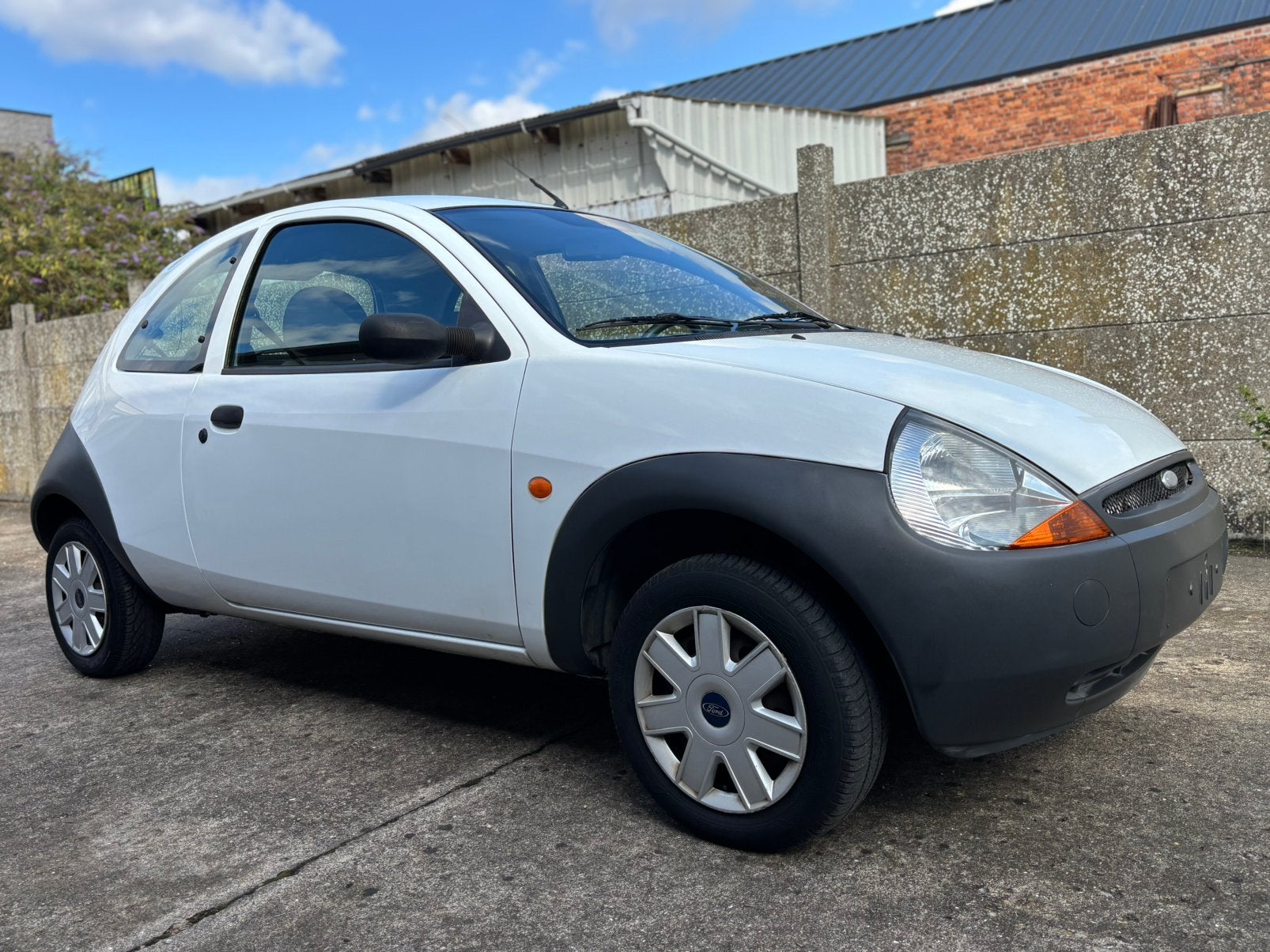 Ford Ka - 1.3 Benzine - 49 000 Km - Gekeurd Voor Verkoop, Auto's, Voorwielaandrijving, Stof, Zwart, Ka