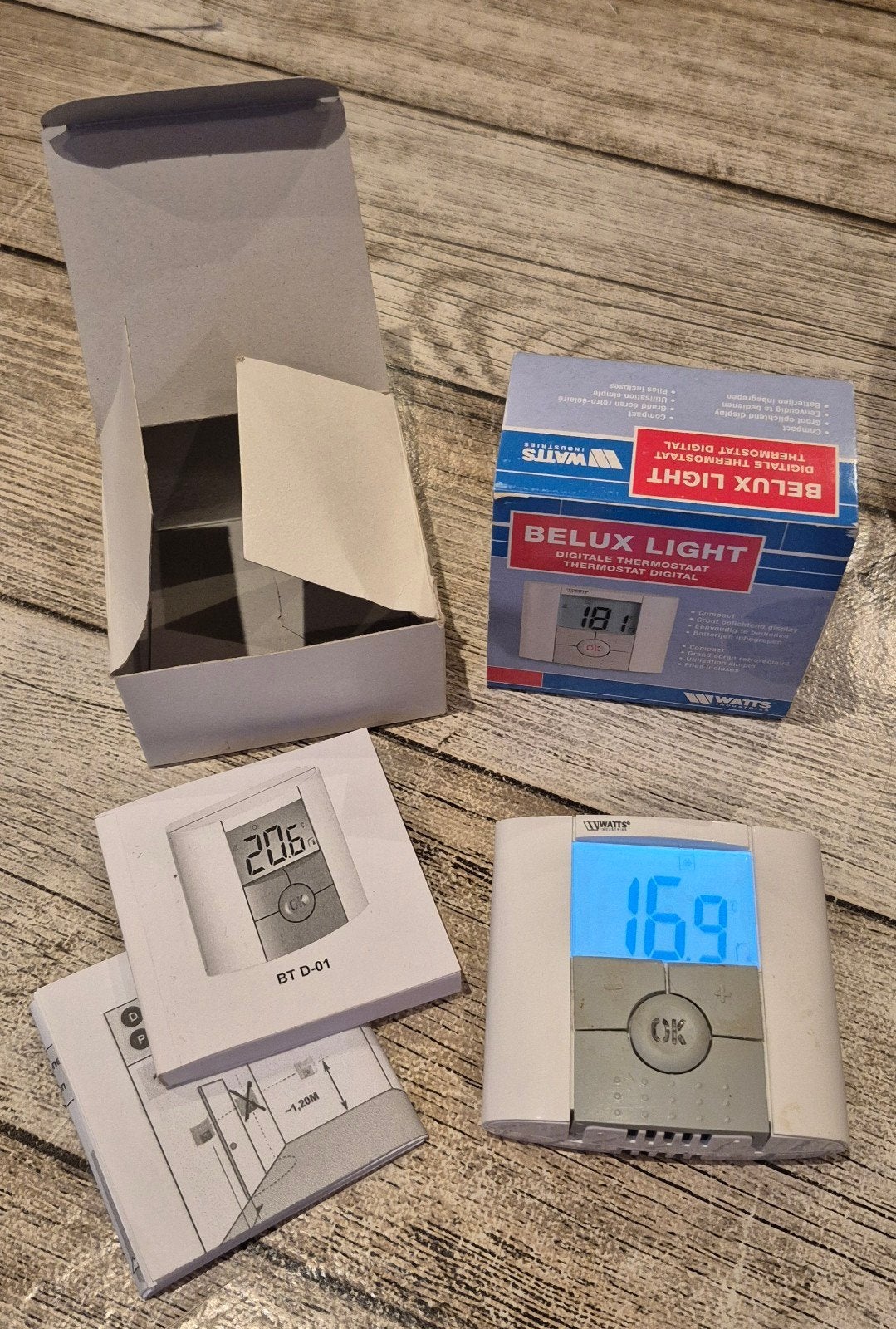 Degelijke digitale kamerthermostaat Watts, Ophalen, Gebruikt