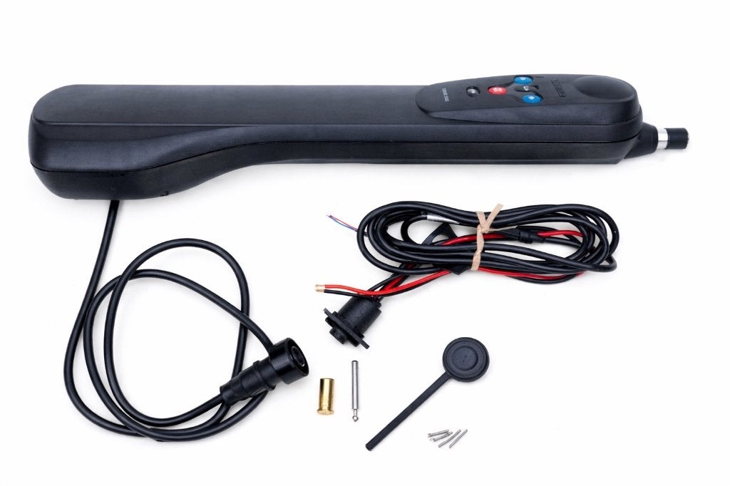 Simrad TP22 Tillerpilot, Sports nautiques & Bateaux, Voiles & Accessoires de voile, Enlèvement ou Envoi, Comme neuf, Accessoires