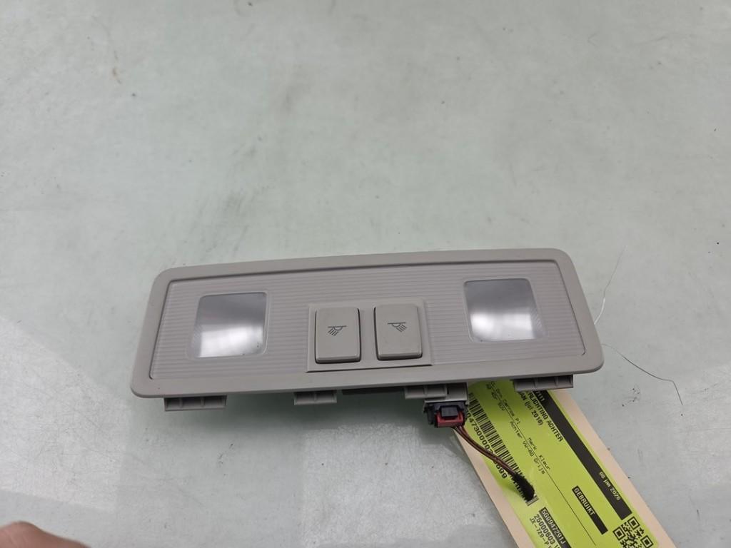 PLAFONNIER ARRIÈRE Volkswagen Tiguan (AD1), Dhr. J. Ham, Volkswagen, Administratie@autoham.nl, Utilisé