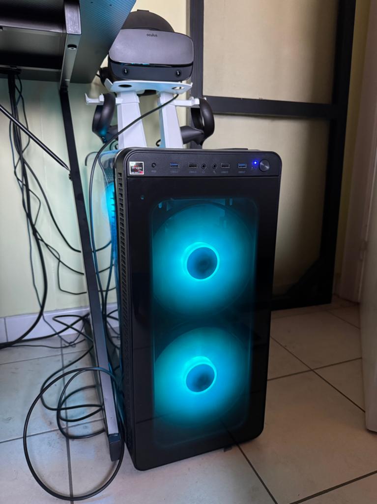 Game PC AMD Ryzen 7 5700X3D, Ophalen, Zo goed als nieuw