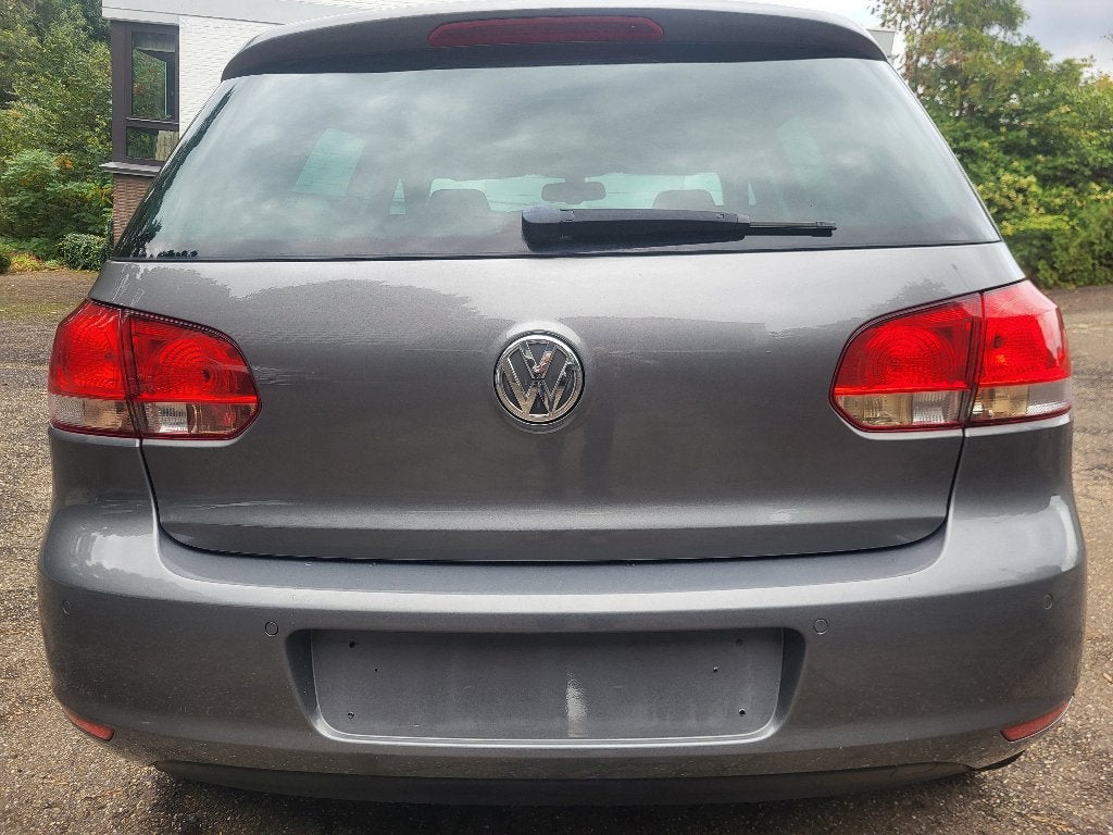 VW GOLF - 1.2 TSI - AUTOMATIQUE + HOMOLOGUÉ, Autos, Achat, 63 kW, Entretenue par le concessionnaire, Noir