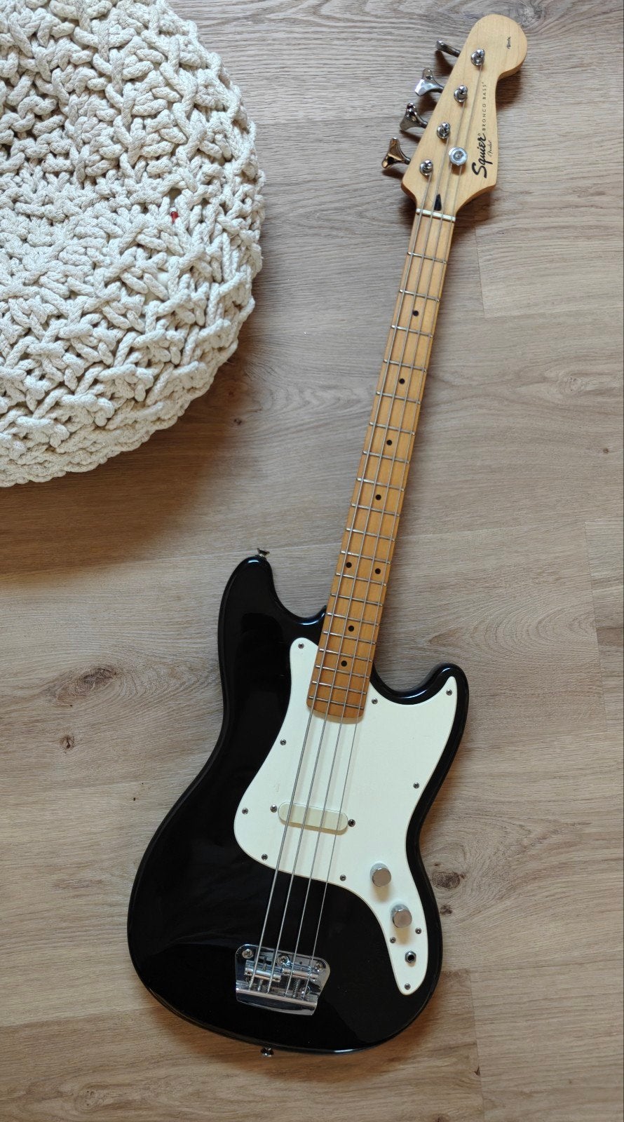 Squier Bronco Bas, Muziek en Instrumenten, Ophalen of Verzenden, Gebruikt, Elektrisch