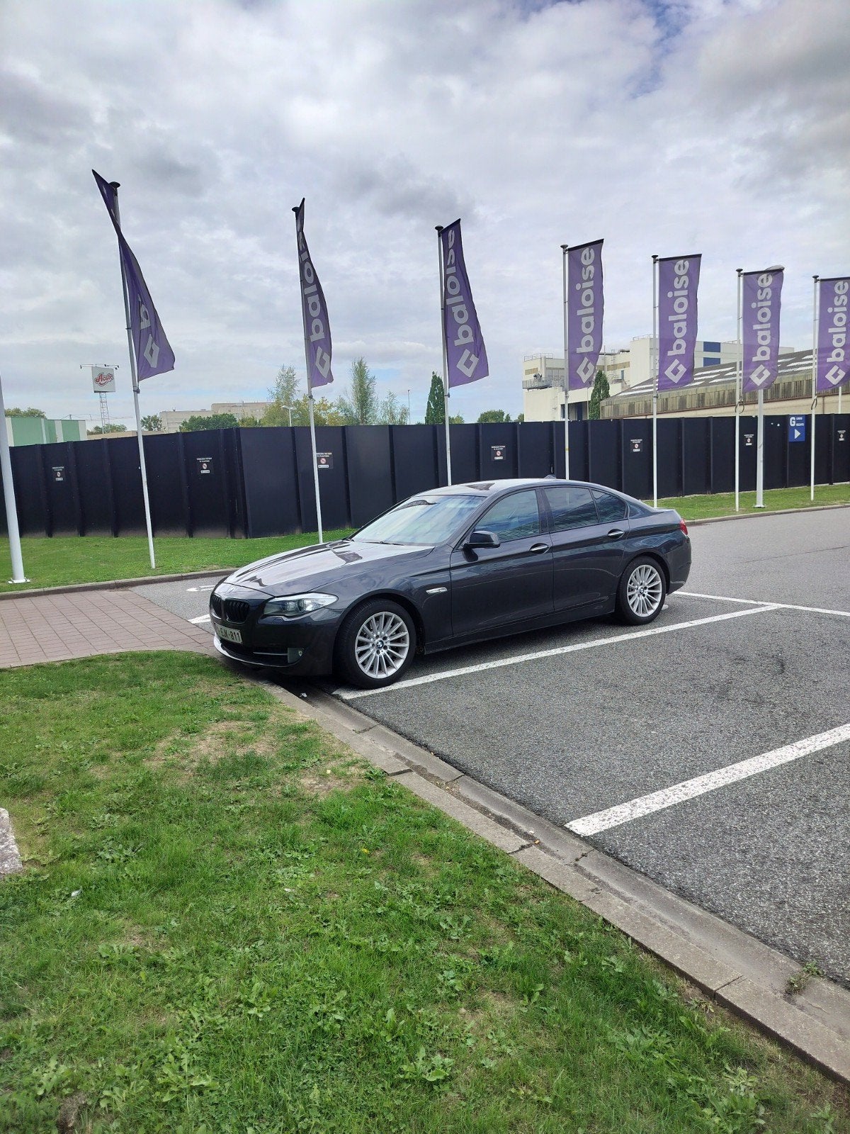 BMW 530d F10 2012 258 pk automaat in goede staat, Autos, Cuir, Euro 5, Beige, 5 portes