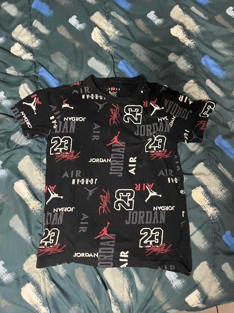 T-shirt Jordan graphique noir, Enlèvement, Neuf, Taille 46 (S) ou plus petite, Rouge