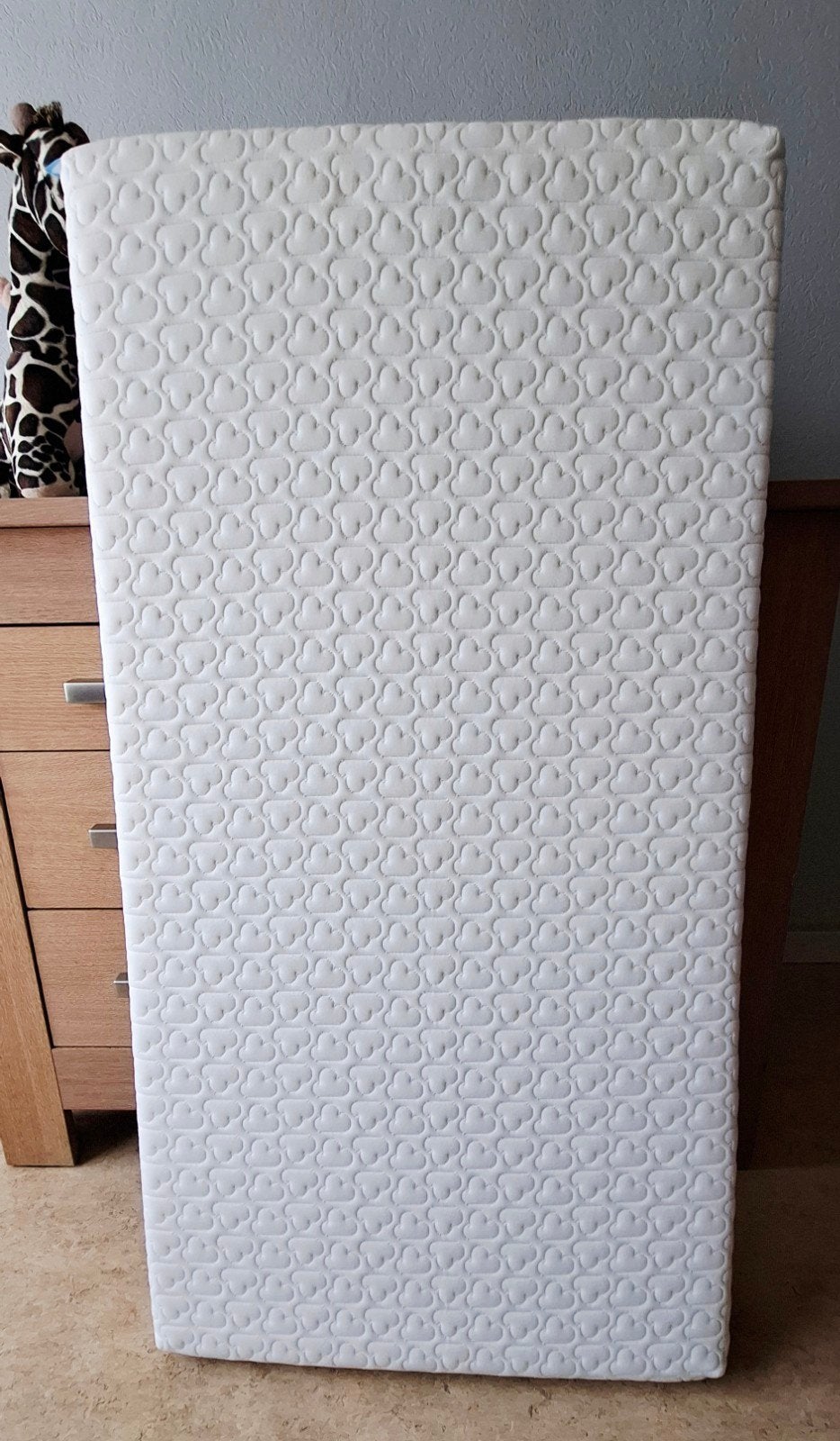 Matras + matrasbeschermer Aerosleep 60x120, Kinderen en Baby's, Ophalen, Zo goed als nieuw