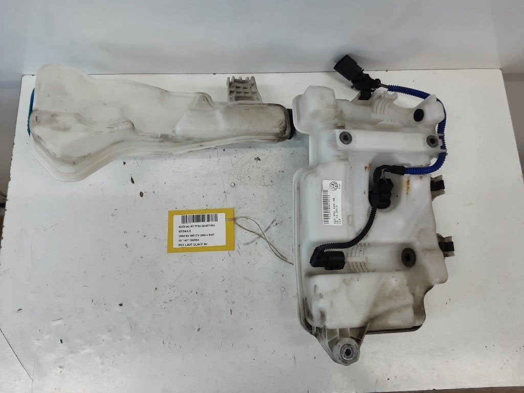 LAVE-GLACE RESERVOIR AVANT Audi S3 Limousine (8VM / 8VS), Auto-Union-Straße  1,
85057  Ingolstadt, DE, Info@audi.de, Audi, Utilisé
