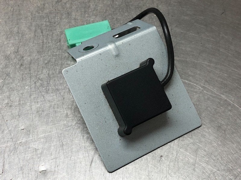ANTENNE GPS Mazda MX-5 (ND) (01-2015/-) (|N24366DY0|), Utilisé, Mazda
