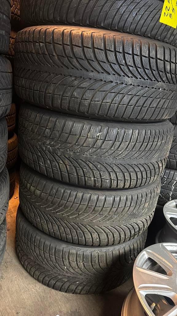 Banden 255/50r19 255/50/19 255 50 19 25550r19 runflat, Auto-onderdelen, Banden en Velgen, Band(en), Winterbanden, 19 inch, 255 mm