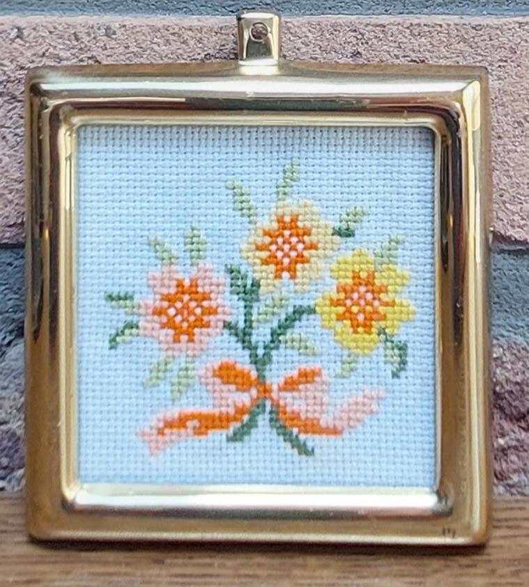 3 beaux objets d'artisanat - fait main - Cadre inclus, Autres styles, Objet de décoration, Comme neuf, Enlèvement