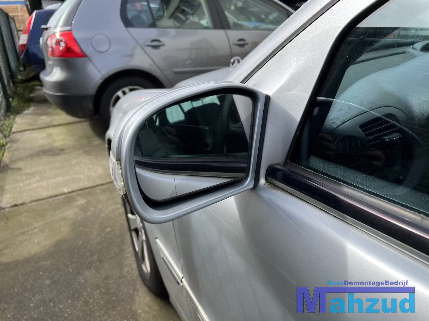 MERCEDES C-KLASSE W203 S203 Zilver C775 Links spiegel 2000-2, Mercedes-Benz AG, Mercedes-Benz, Utilisé, Mercedesstrasse 120
70372  Stuttgart, DE