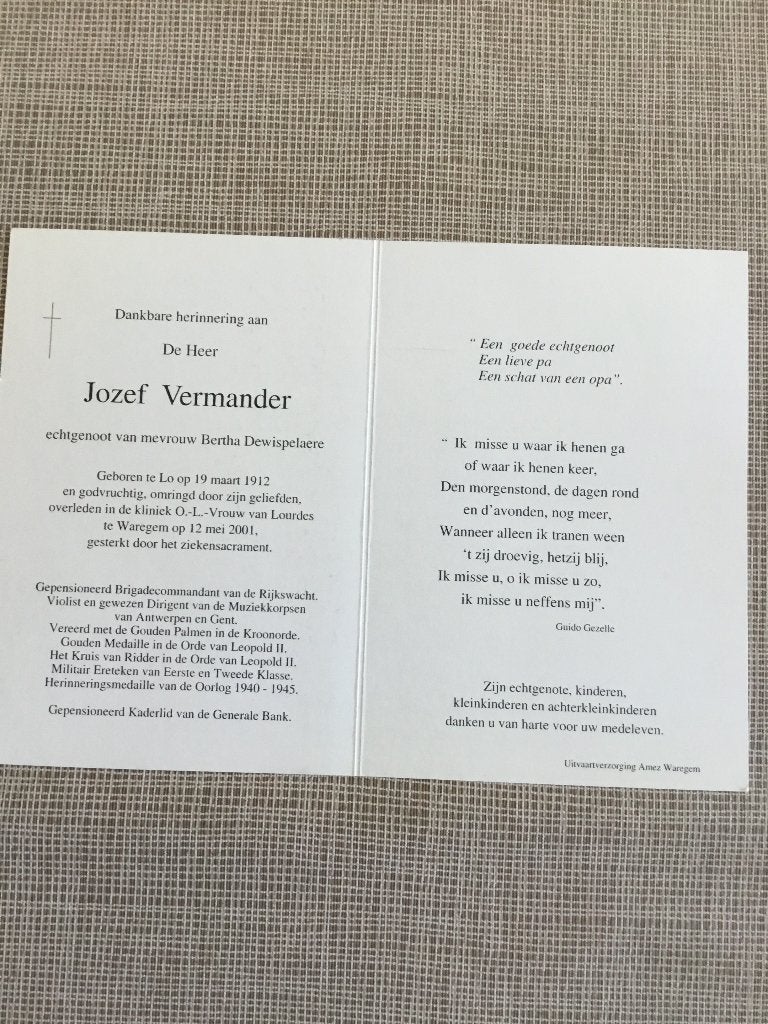 Rijkswachter Vermandere Lo + Waregem 2001   Dewispelaere, Verzamelen, Bidprentjes en Rouwkaarten, Verzenden, Bidprentje