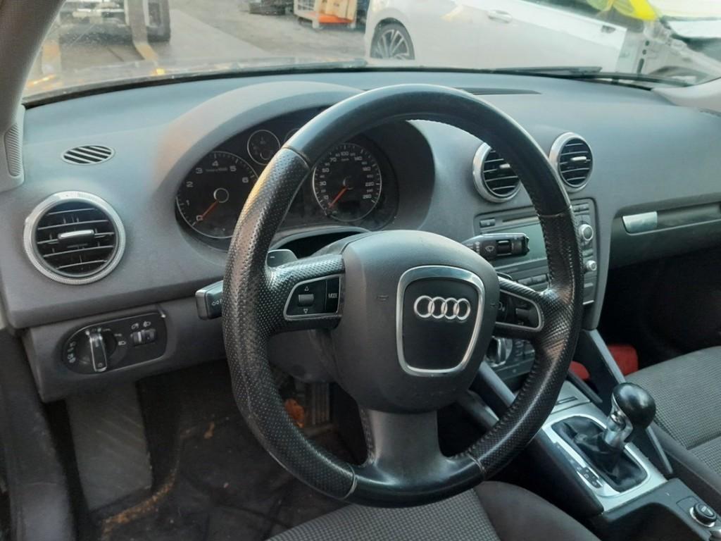 COCKPIT Audi A3 Sportback (8PA) (8P0920931T), Gebruikt, Audi