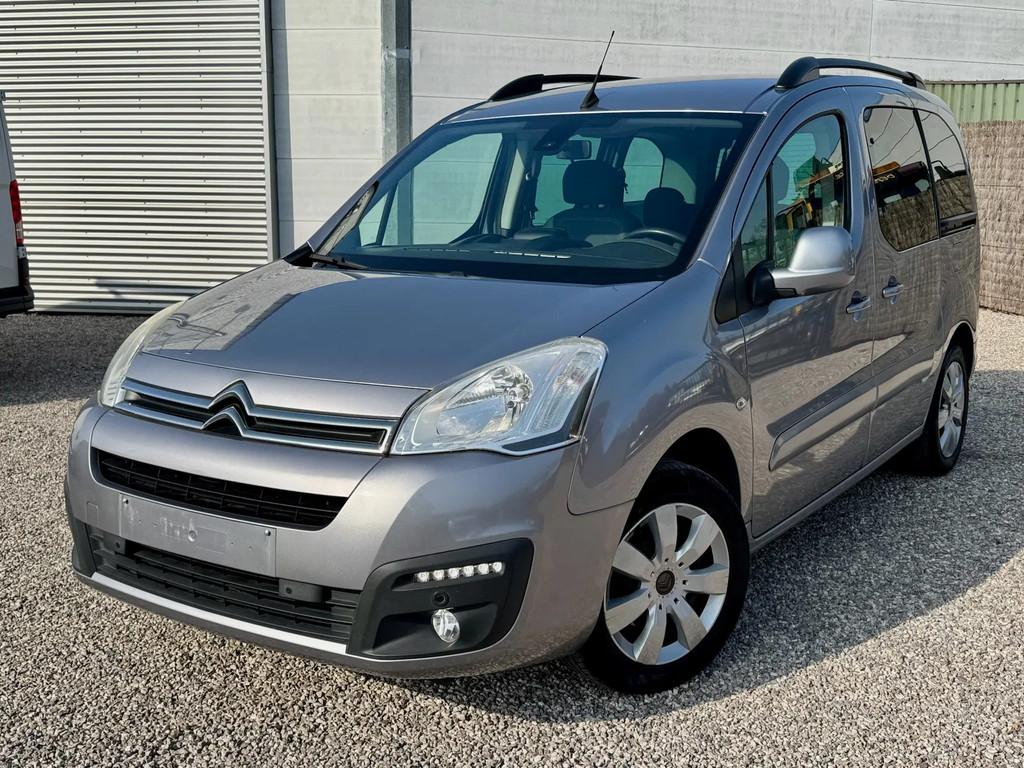 Citroën Berlingo GPS / CAMERA/ PDC (bj 2017), Auto's, Electronic Stability Program (ESP), Stof, Gebruikt, Euro 6