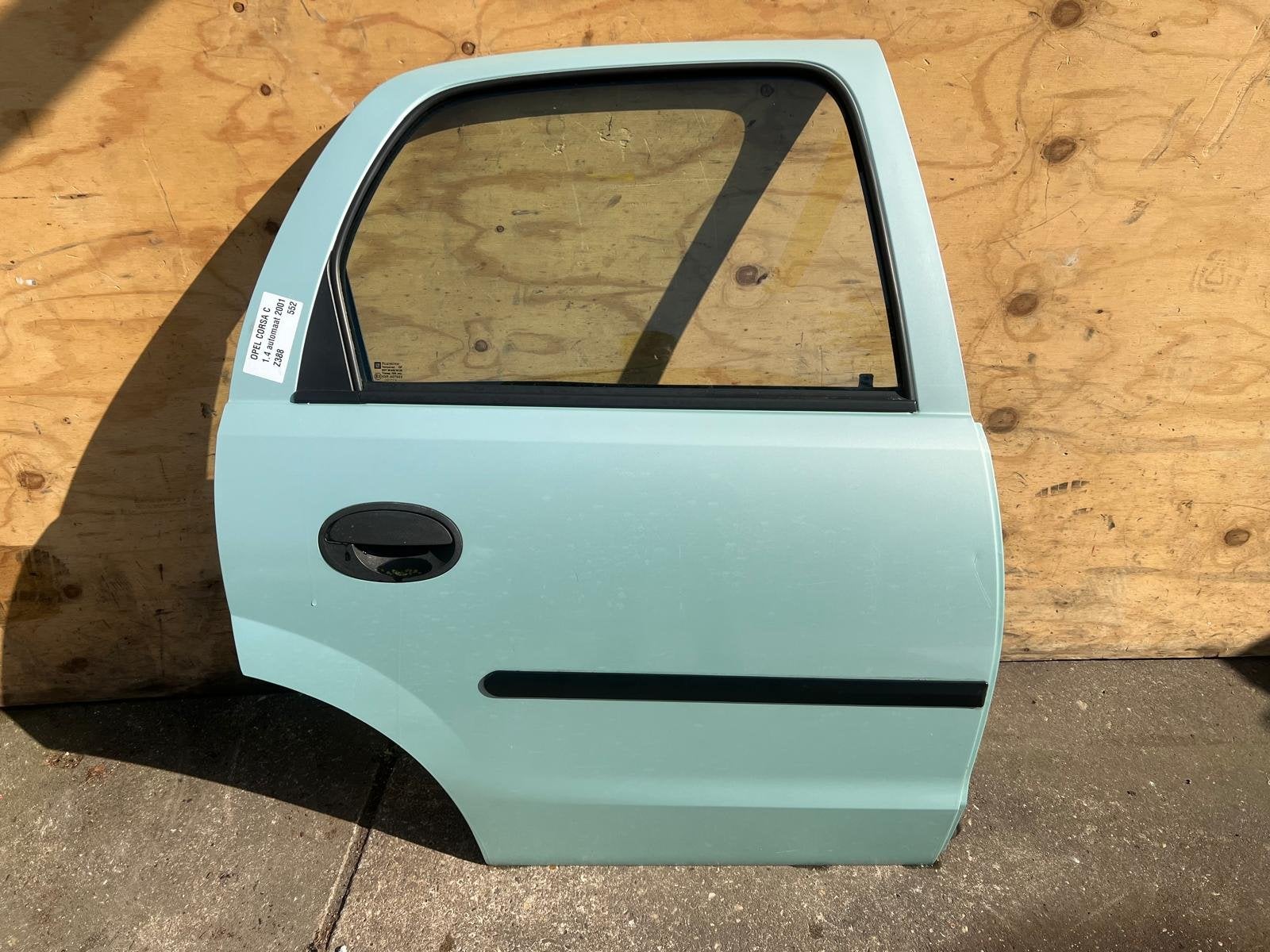 Opel Corsa C Z388 Groen Deur Rechts-Achter 2000-2006, Gebruikt, Deur, Opel Automobile GmbH, Kontakt@opel-infoservice.de