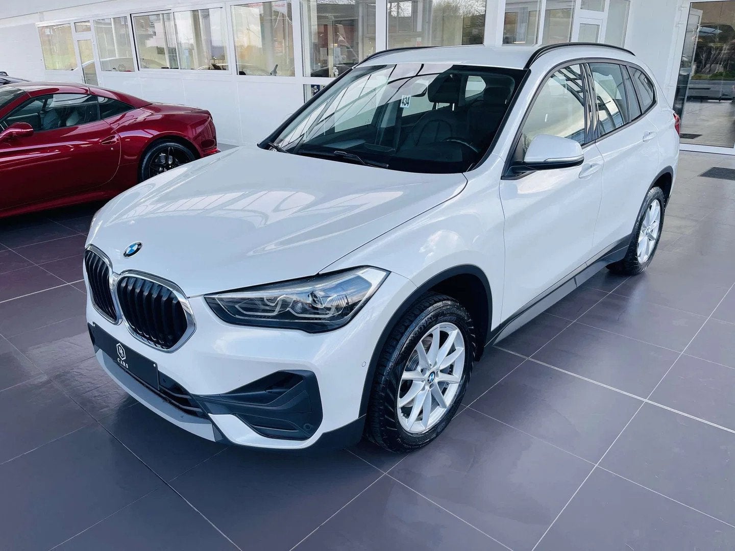 BMW X1 2.0 dA * LED + CUIR + GPS * (bj 2020, automaat), Lichtsensor, 4 cilinders, 136 pk, Leder