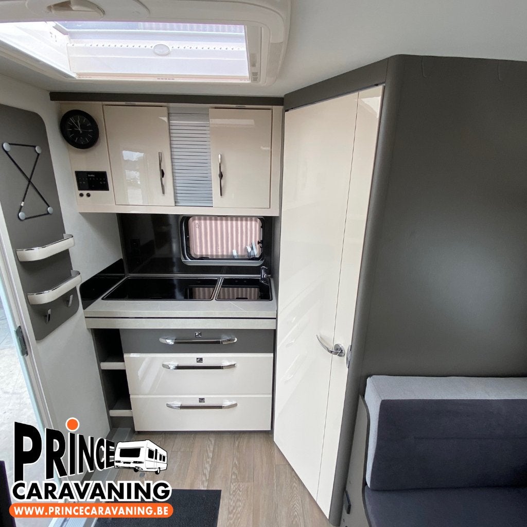 Hobby Excellent 460 SL 2023 - Prince Caravaning, 6 à 7 mètres, Entreprise, Hobby, Lit transversal