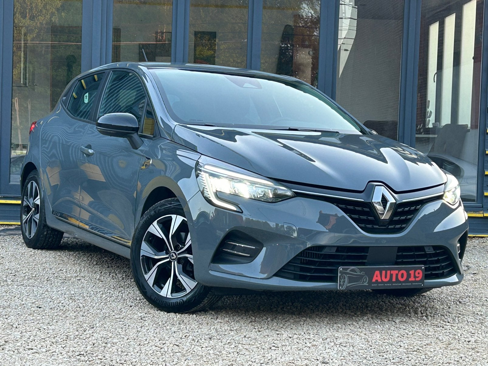 Renault Clio 1.0 cc benzine 93.000 km, Auto's, Renault, Particulier, Te koop, Bluetooth, Benzine, Ophalen