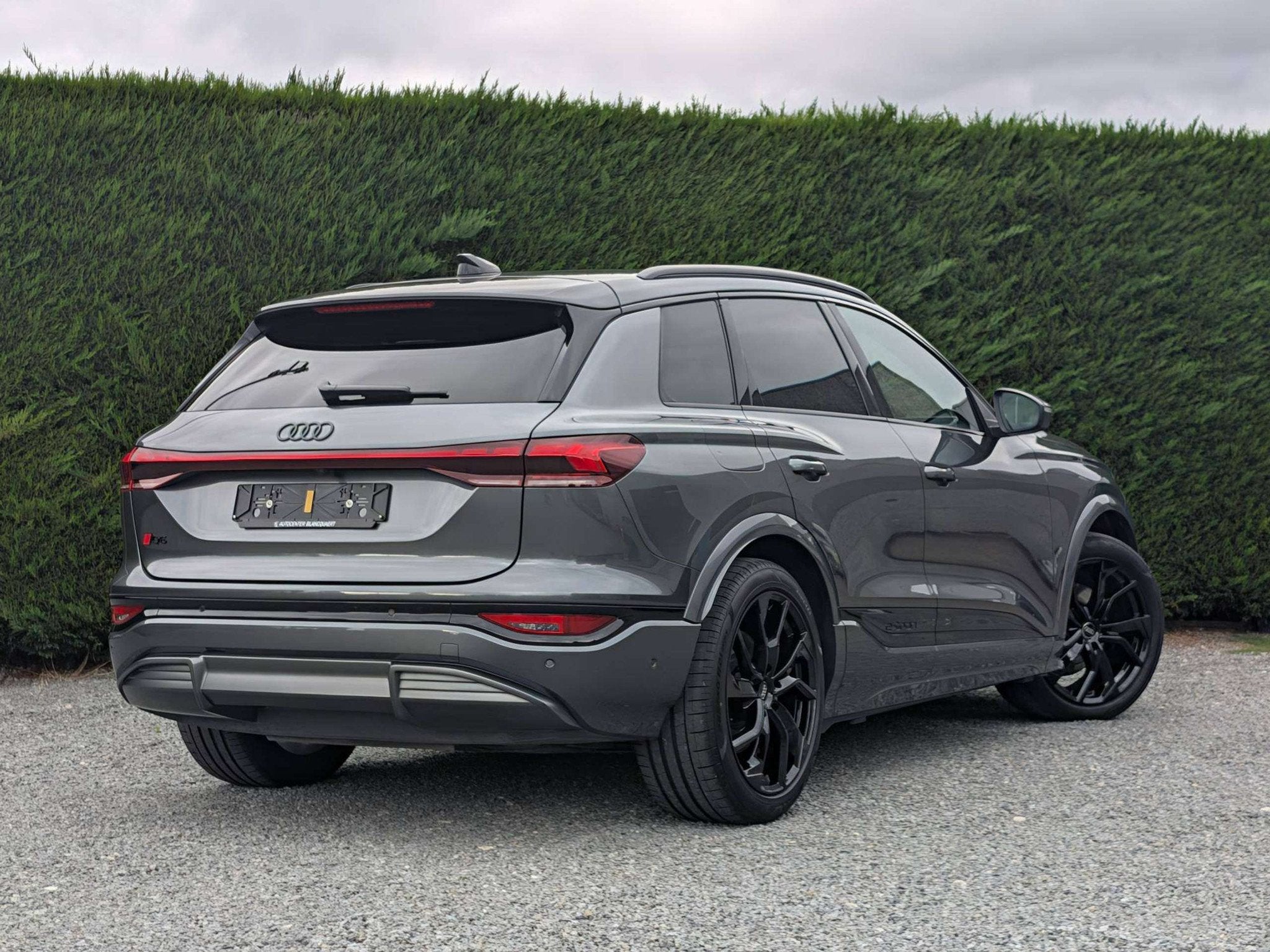 Audi Q6 e-tron 2x S line - 55 Quattro - 360 camera - lederen, Autos, Cuir, Argent ou Gris, Achat, Entreprise