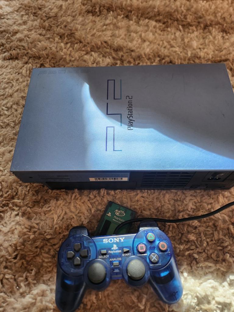 Aqua blue playstion 2, Games en Spelcomputers, Ophalen of Verzenden