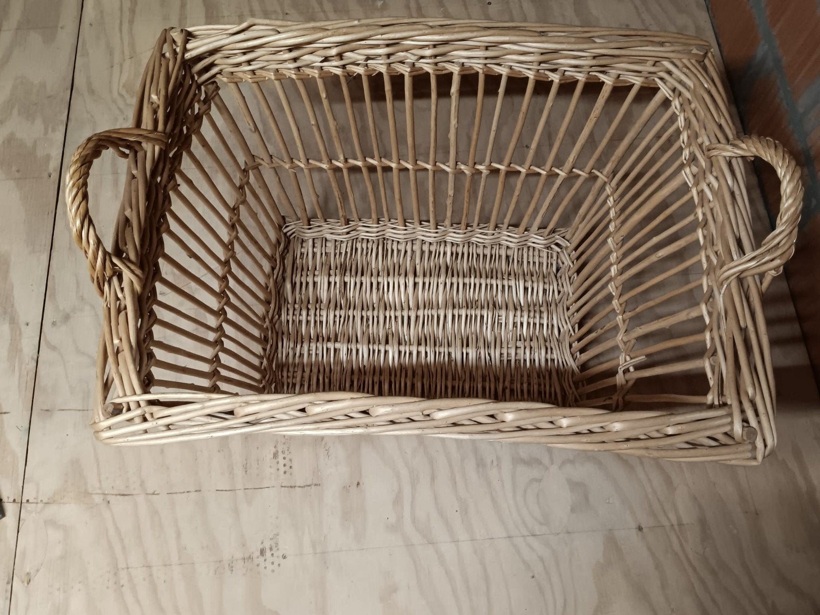 stevige rietenmand, Huis en Inrichting, Ophalen, Mand