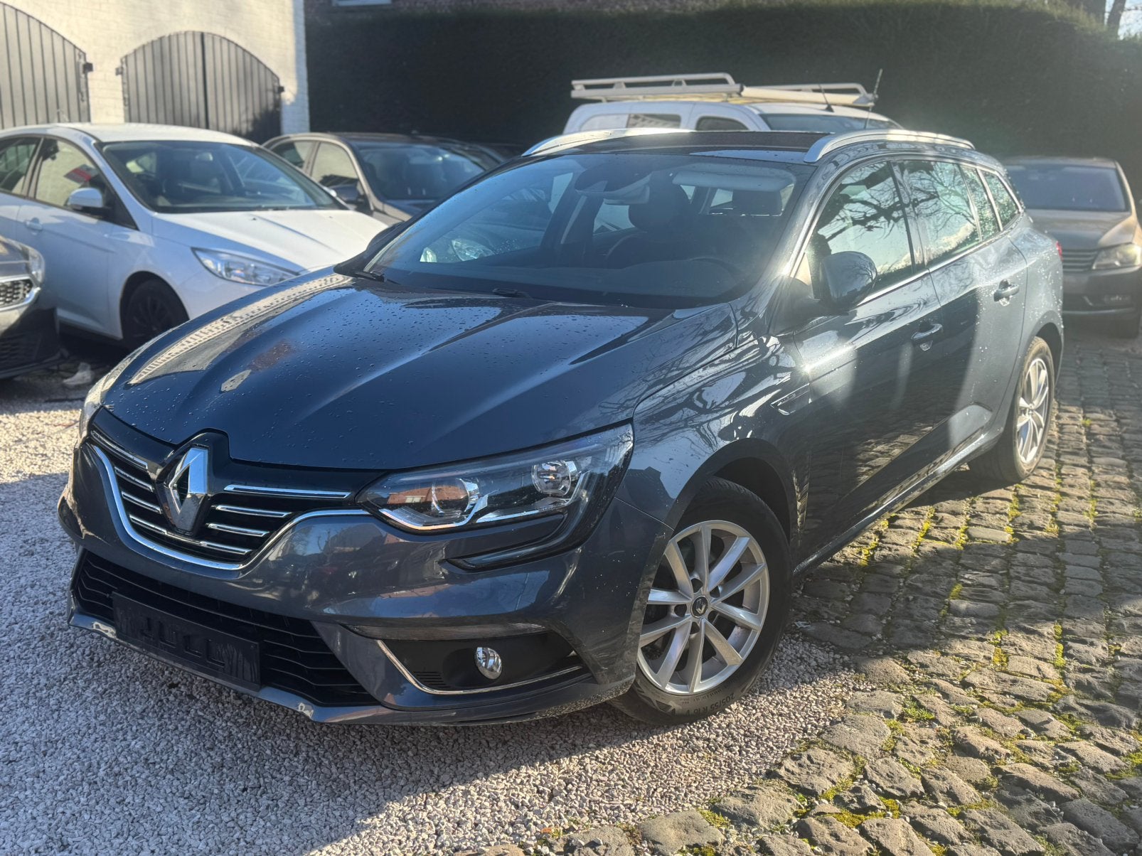 Renault Megane 1.2 benzine - 2017*Navi*99000KM*GARANTIE, Auto's, Voorwielaandrijving, Euro 6, Bedrijf, 97 kW