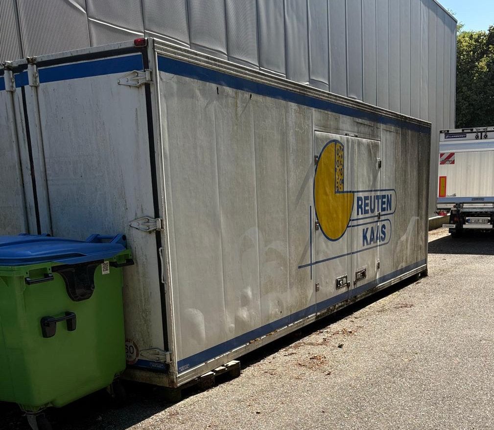 Opslag container, Enlèvement