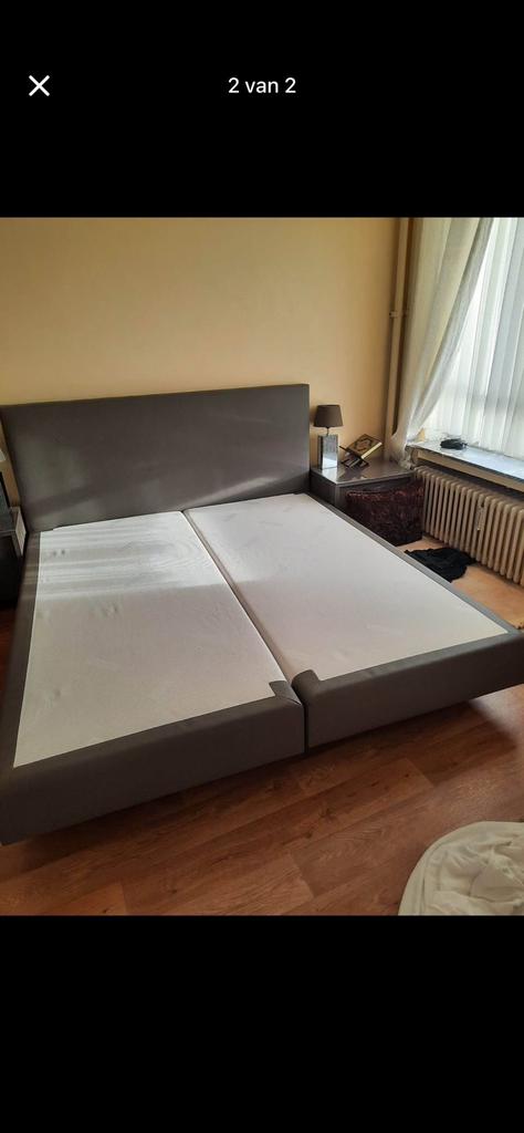 Bed zonder matras, Ophalen, Zo goed als nieuw