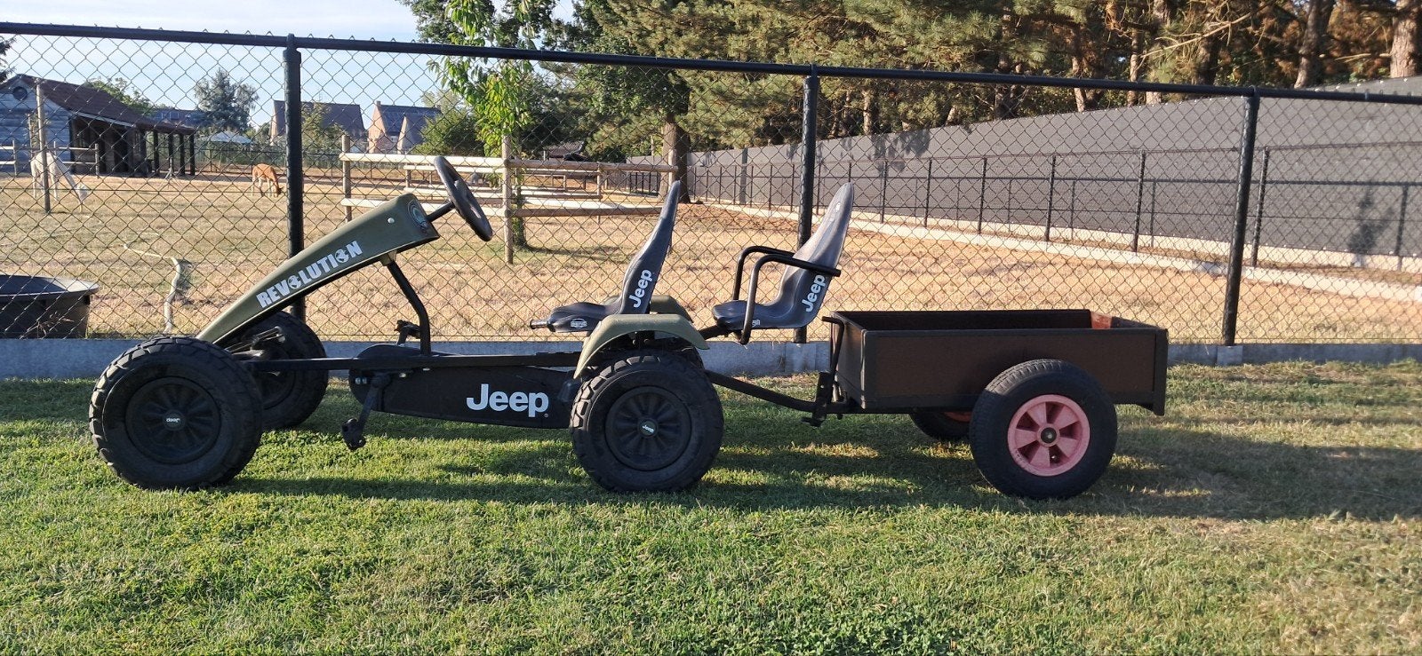 Berg jeep XXL skelter / go cart, Kinderen en Baby's, Speelgoed | Buiten | Skelters, Ophalen, Gebruikt, Berg, Duozit