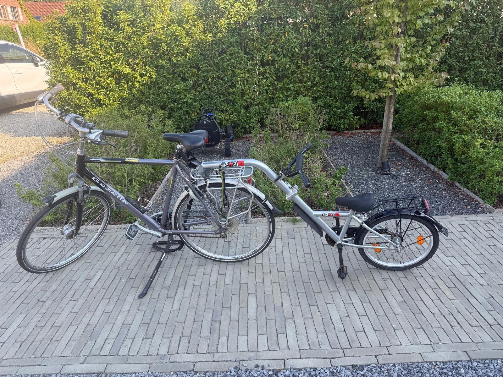 Kinder Aanhangfiets 20 inch (Maat 104 - 140) - Bike2go, Fietsen en Brommers, Ophalen, Zo goed als nieuw