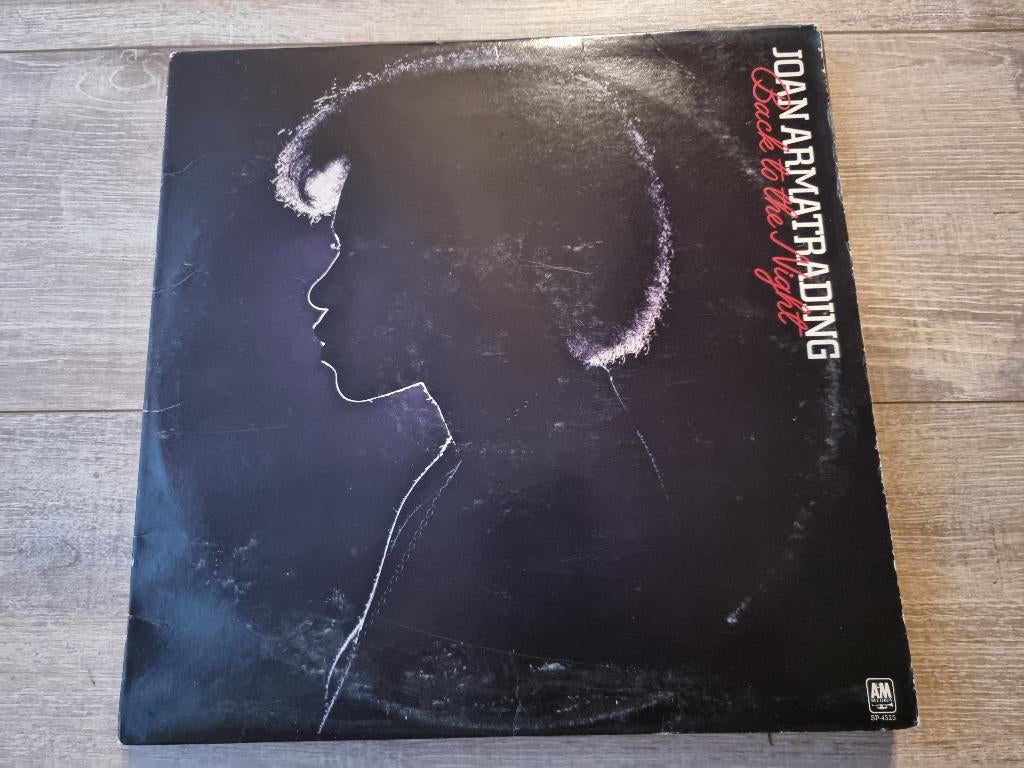 LP Joan Armatrading – Back To The Night, CD & DVD, Vinyles | Rock, 12 pouces, Enlèvement ou Envoi, 1970 - 1979, Utilisé