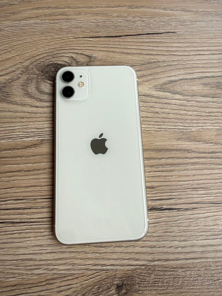 Iphone 11 wit-white 128 GB, Télécoms, Téléphonie mobile | Apple iPhone, Comme neuf, 128 GB, Sans simlock, iPhone 11, Blanc, Enlèvement ou Envoi