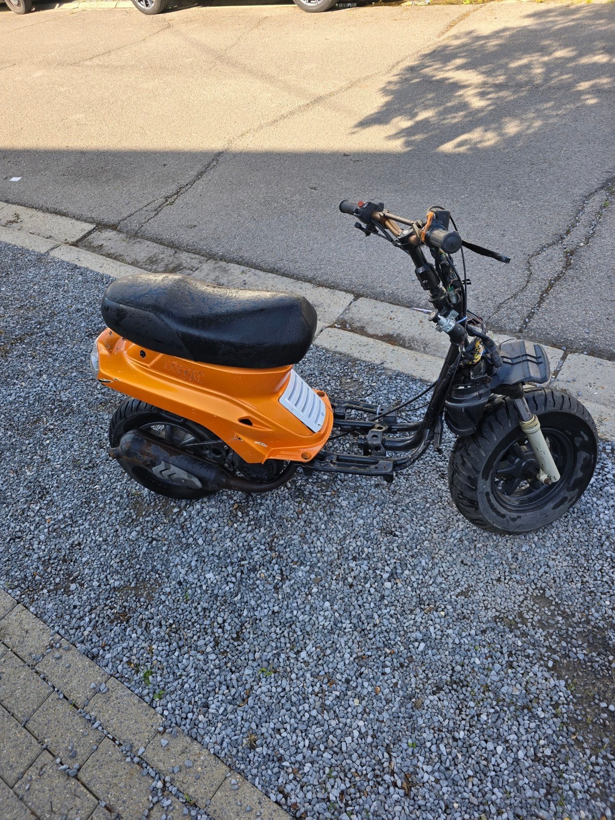 A vendre 1750 ou échange avec mbk ou piaggio, Vélos & Vélomoteurs, Scooters | Piaggio