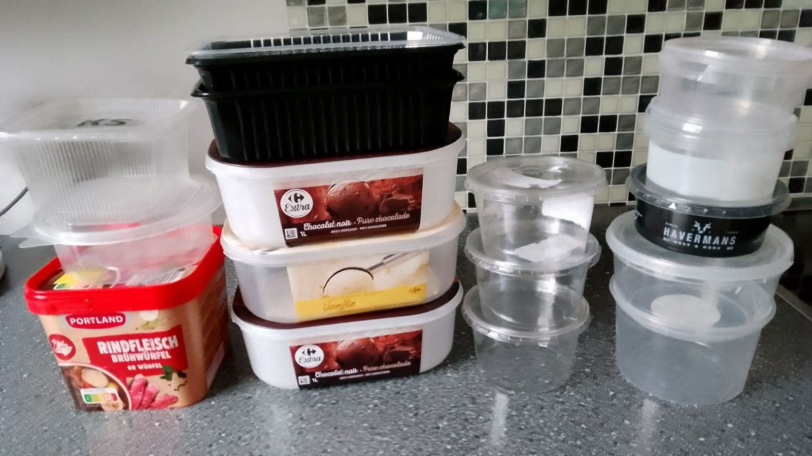 Allerlei keuken gerief., Ophalen