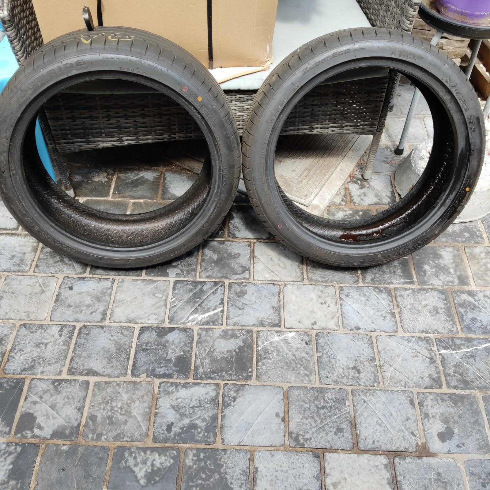 Verkoop 2 nieuwe Goodride eco Z-banden nieuw in 215/40/18, Auto-onderdelen, Banden en Velgen, Ophalen, 18 inch, 215 mm, Nieuw