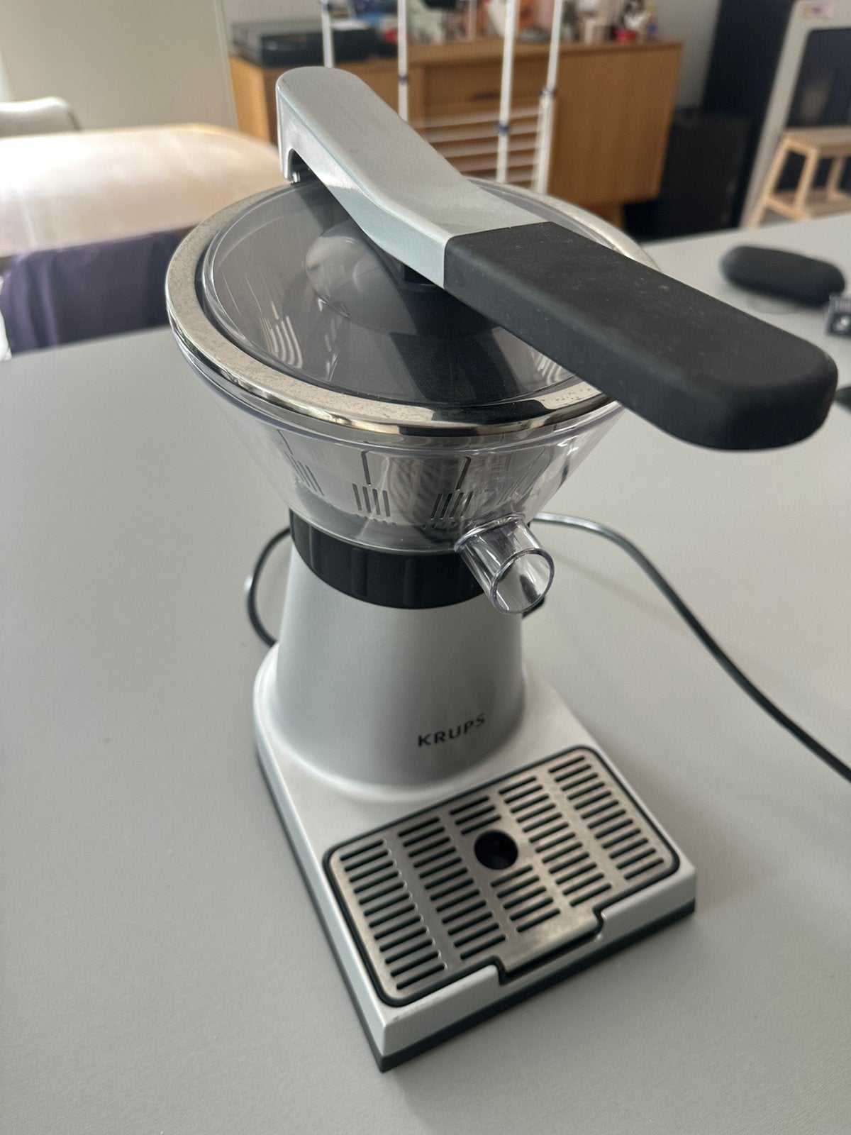 Krups ZX700 citruspers, Electroménager, Enlèvement, Comme neuf, Presse-agrume