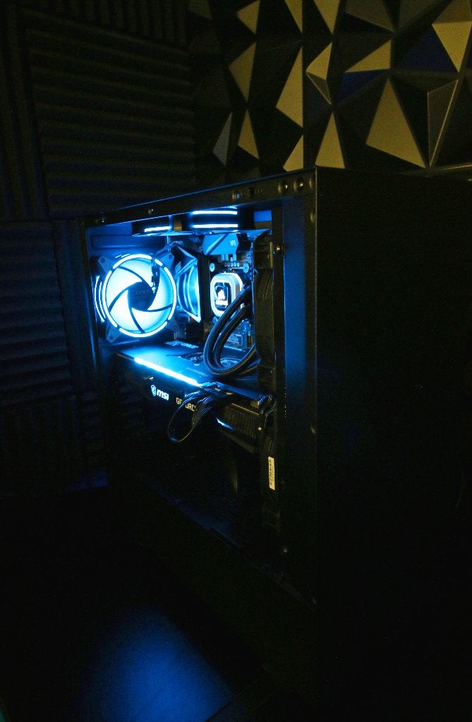 Gaming PC, Computers en Software, Overige Computers en Software, Zo goed als nieuw, Ophalen
